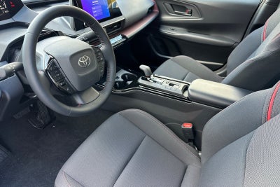 2026 Toyota Prius Plug-in Hybrid SE