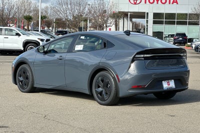 2026 Toyota Prius Plug-in Hybrid SE