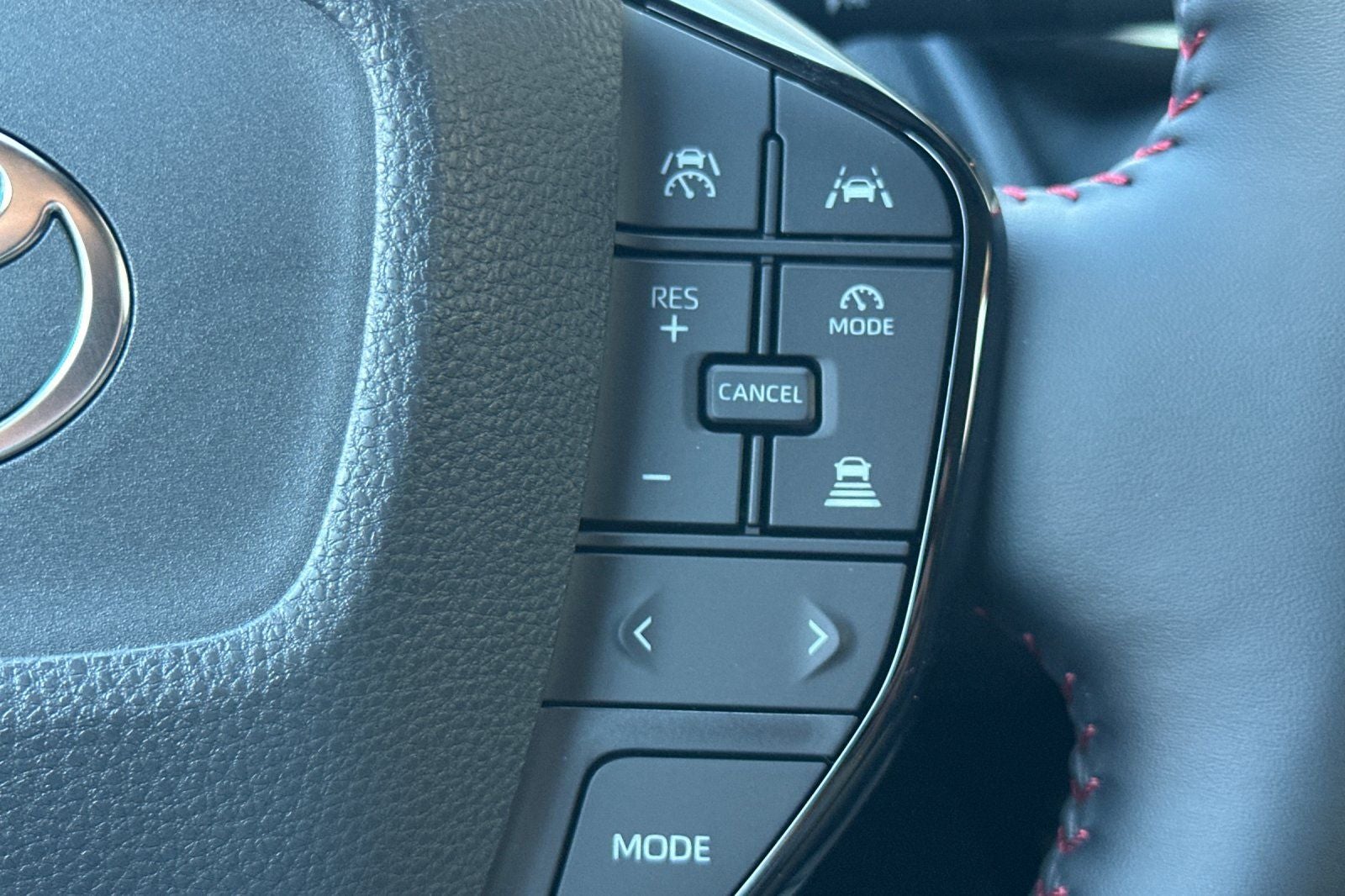 2027 Toyota Prius Plug-in Hybrid XSE Premium