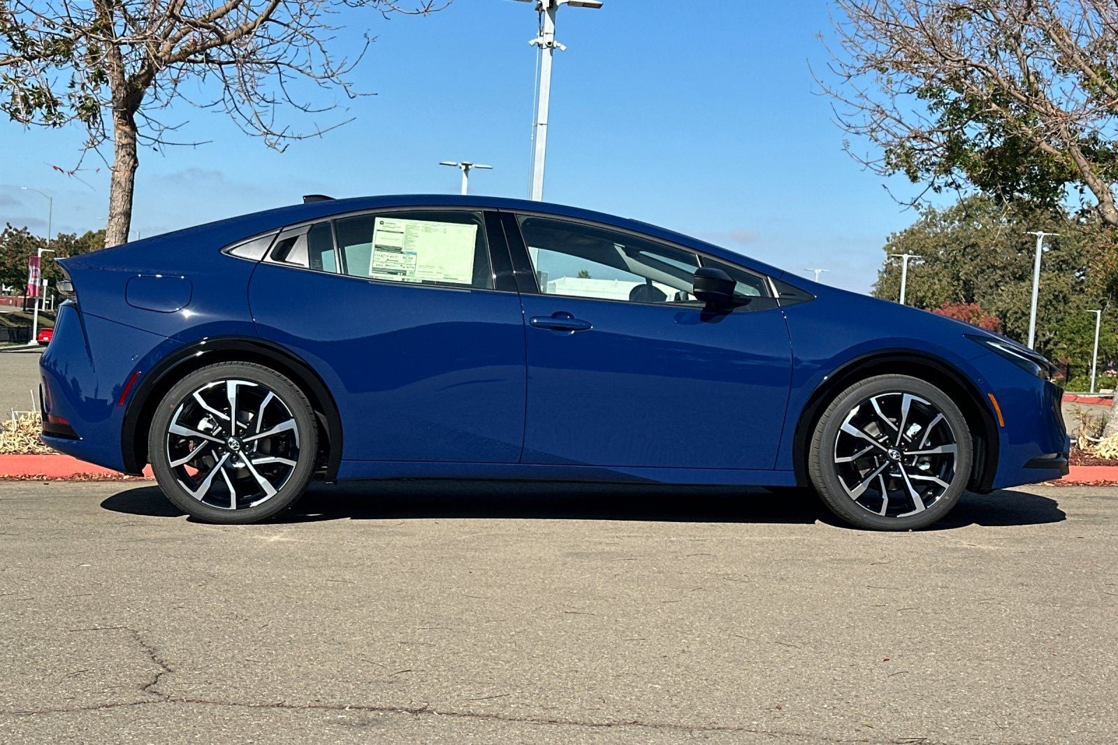 2027 Toyota Prius Plug-in Hybrid XSE Premium