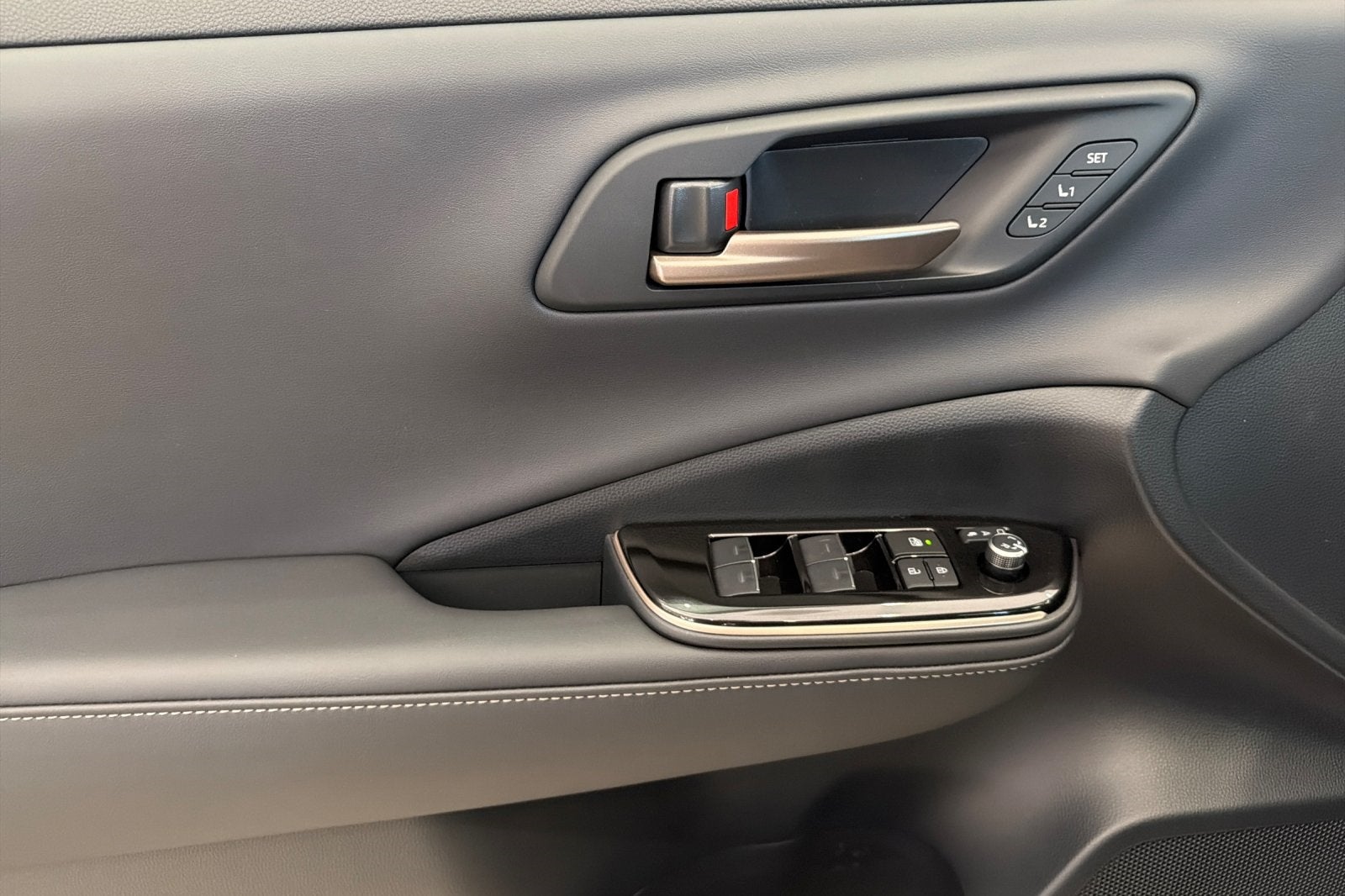 2026 Toyota Toyota Crown Platinum