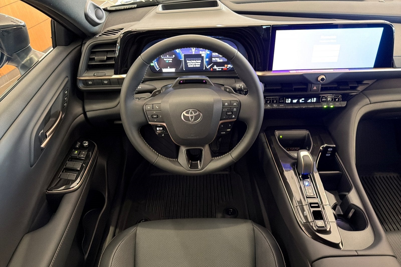 2026 Toyota Toyota Crown Platinum