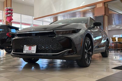 2026 Toyota Toyota Crown Platinum