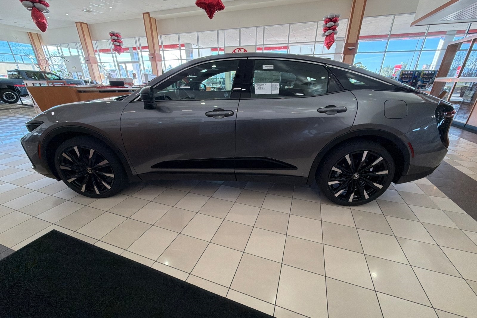 2026 Toyota Toyota Crown Platinum