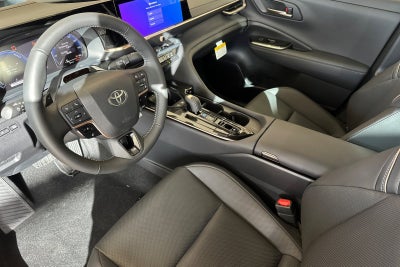 2027 Toyota Toyota Crown Platinum