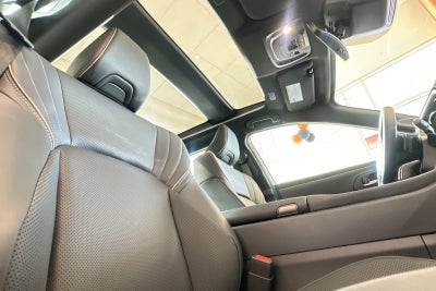 2027 Toyota Toyota Crown Platinum