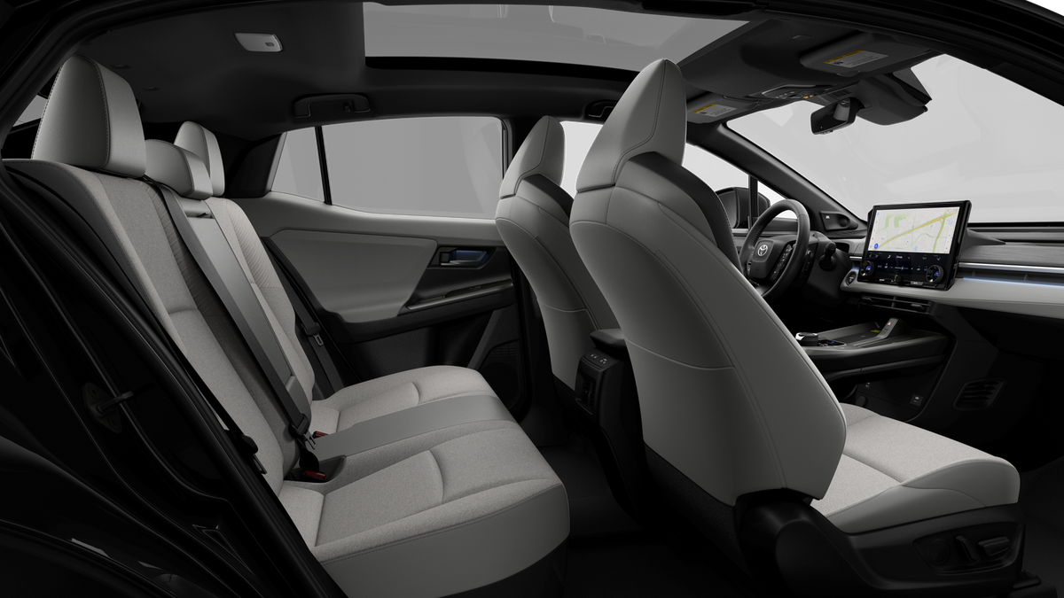 2026 Toyota C-HR XSE