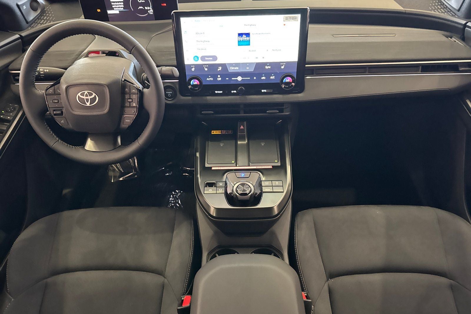 2026 Toyota C-HR XSE
