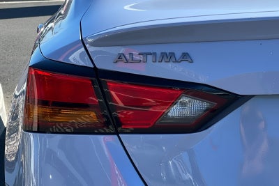 2023 Nissan Altima 2.0 SR