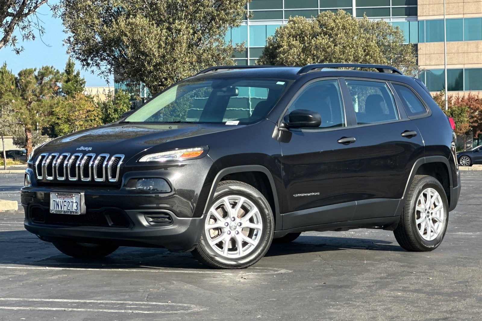 2016 Jeep Cherokee Sport