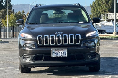 2016 Jeep Cherokee Sport