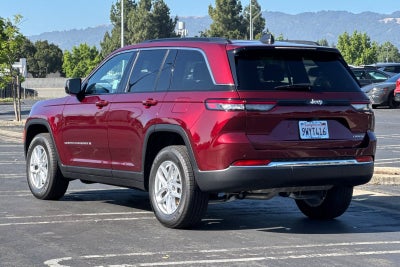 2025 Jeep Grand Cherokee Laredo