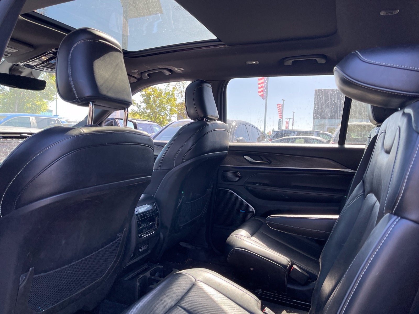 2023 Jeep Grand Cherokee L Overland