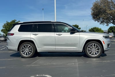 2022 Jeep Grand Cherokee L Summit
