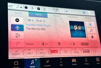 2023 Jeep Wagoneer Base