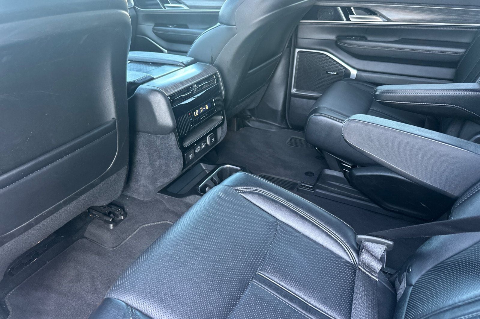 2024 Jeep Wagoneer Series III