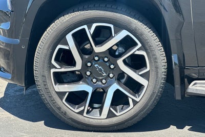 2025 Chevrolet Silverado EV RST
