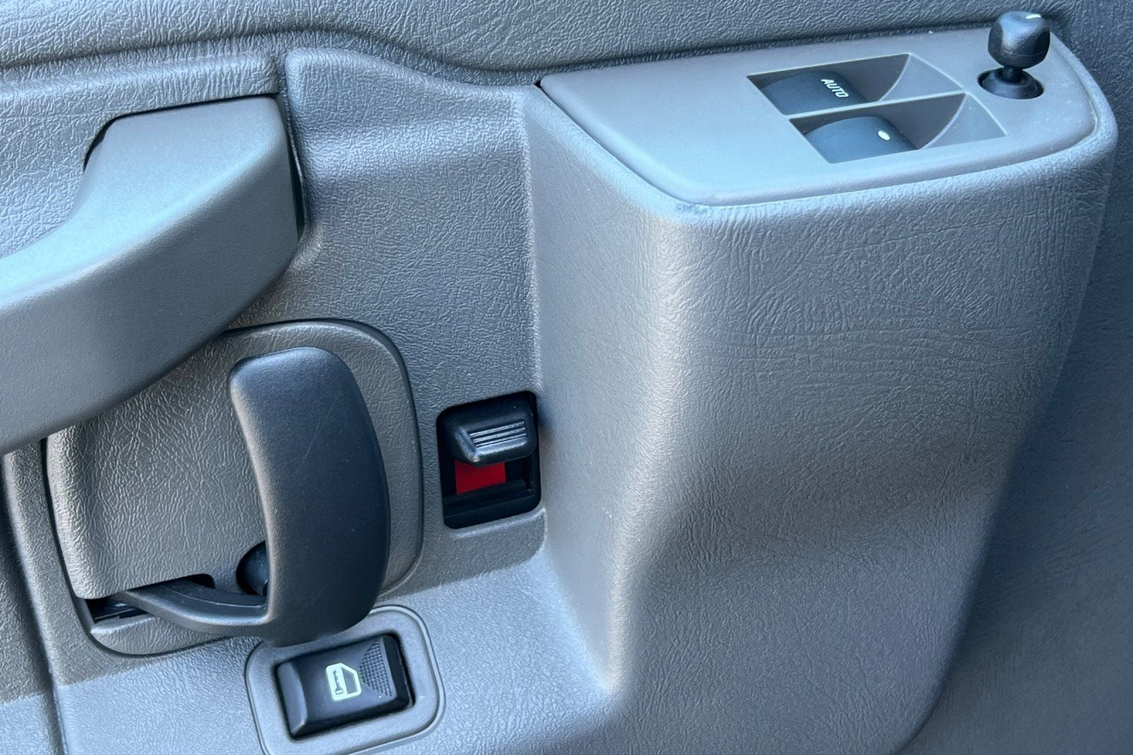 2025 Chevrolet Express 2500 Work Van Cargo