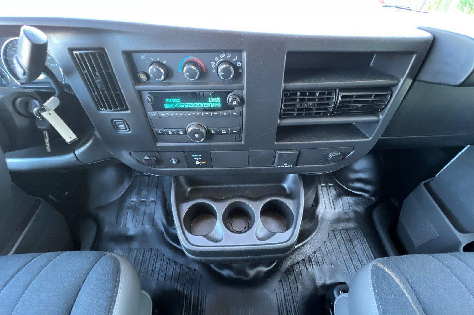 2025 Chevrolet Express 2500 Work Van Cargo