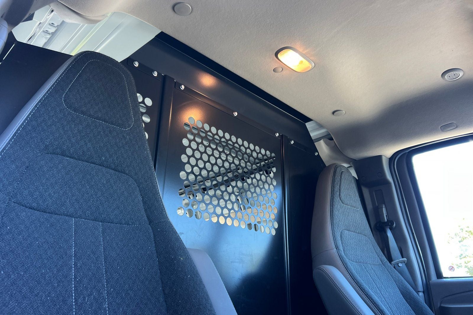 2025 Chevrolet Express 2500 Work Van Cargo