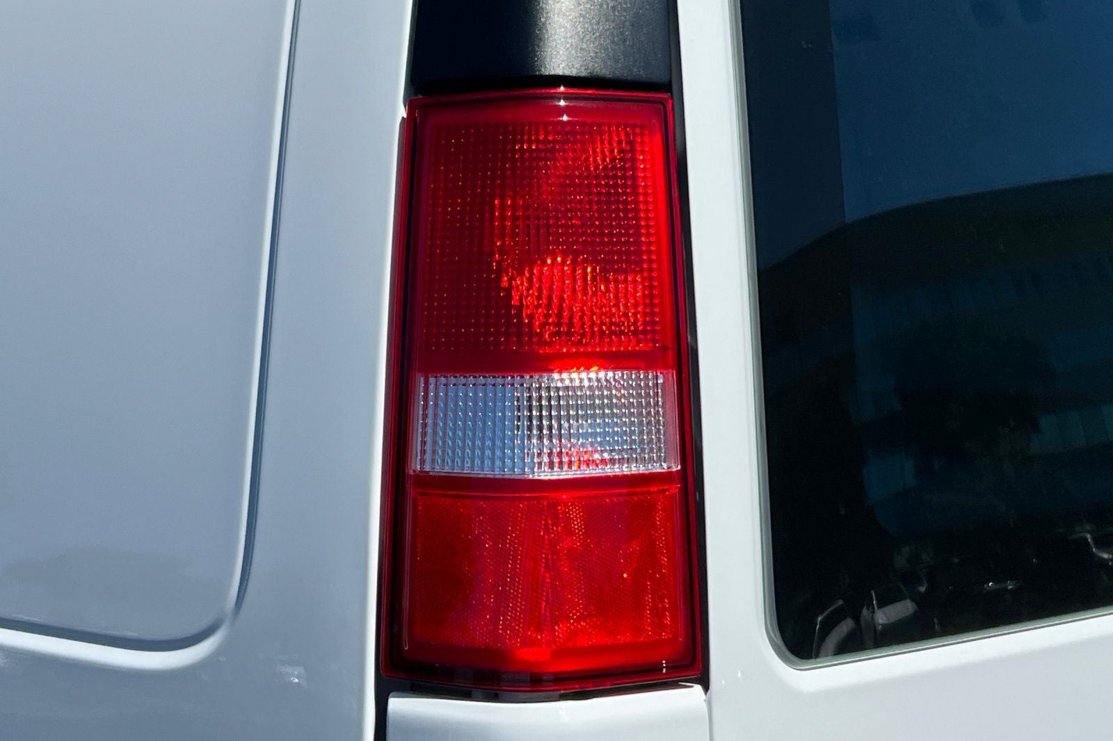 2025 Chevrolet Express 2500 Work Van Cargo
