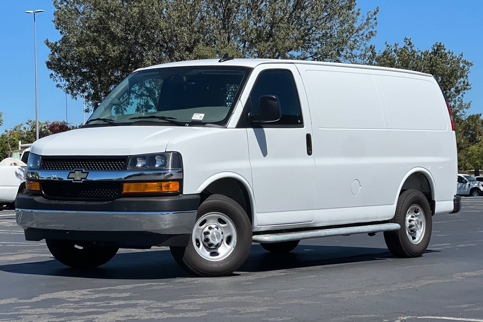 2025 Chevrolet Express 2500 Work Van Cargo