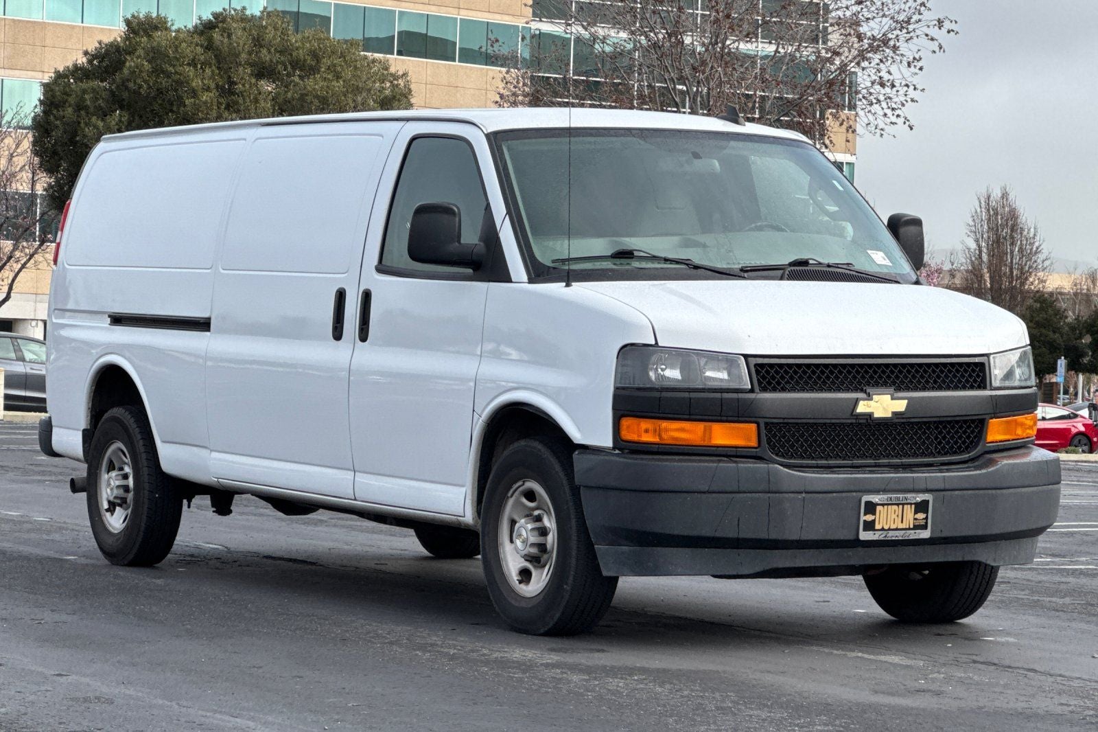2023 Chevrolet Express 2500 Work Van Cargo