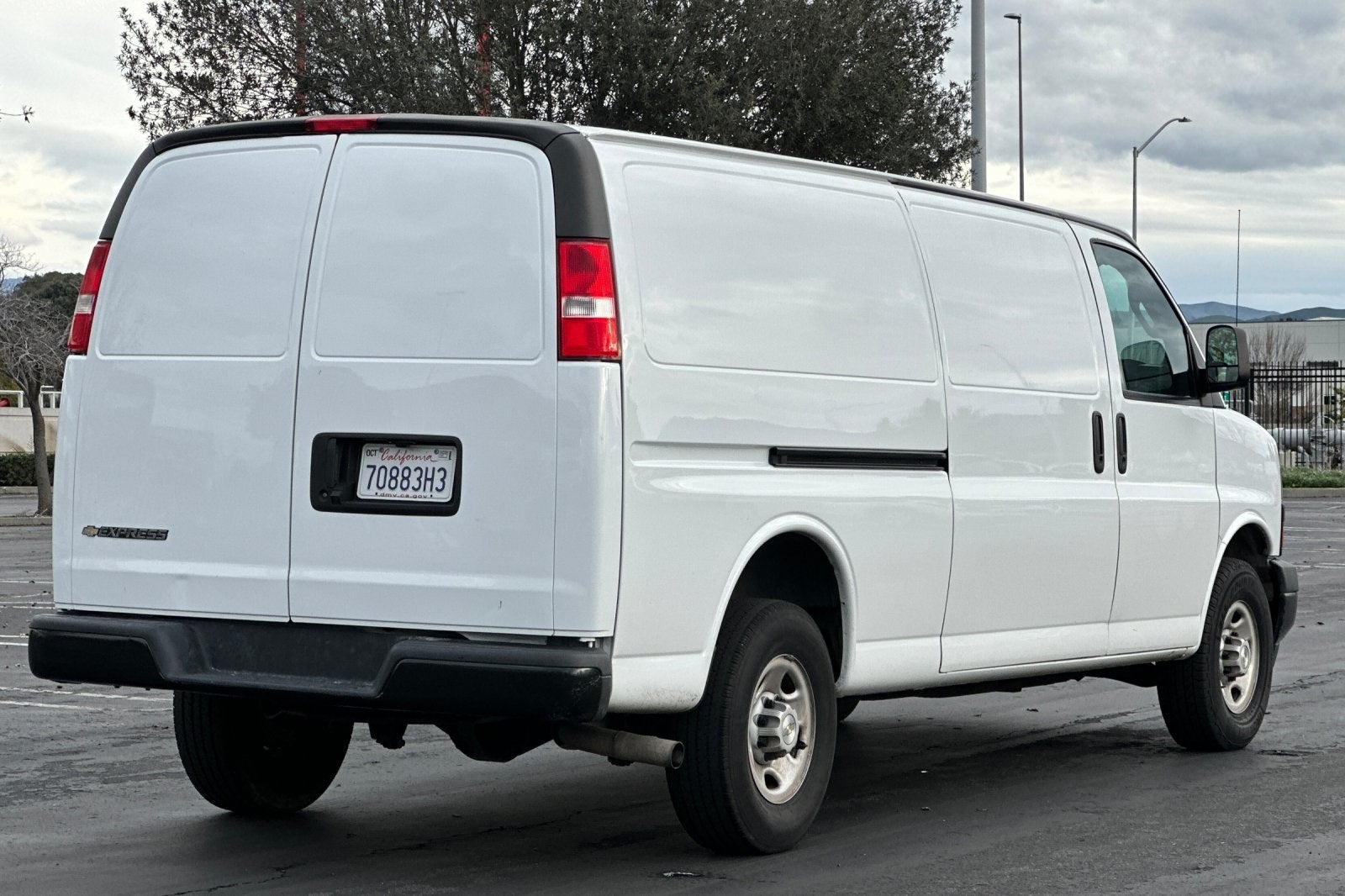 2023 Chevrolet Express 2500 Work Van Cargo