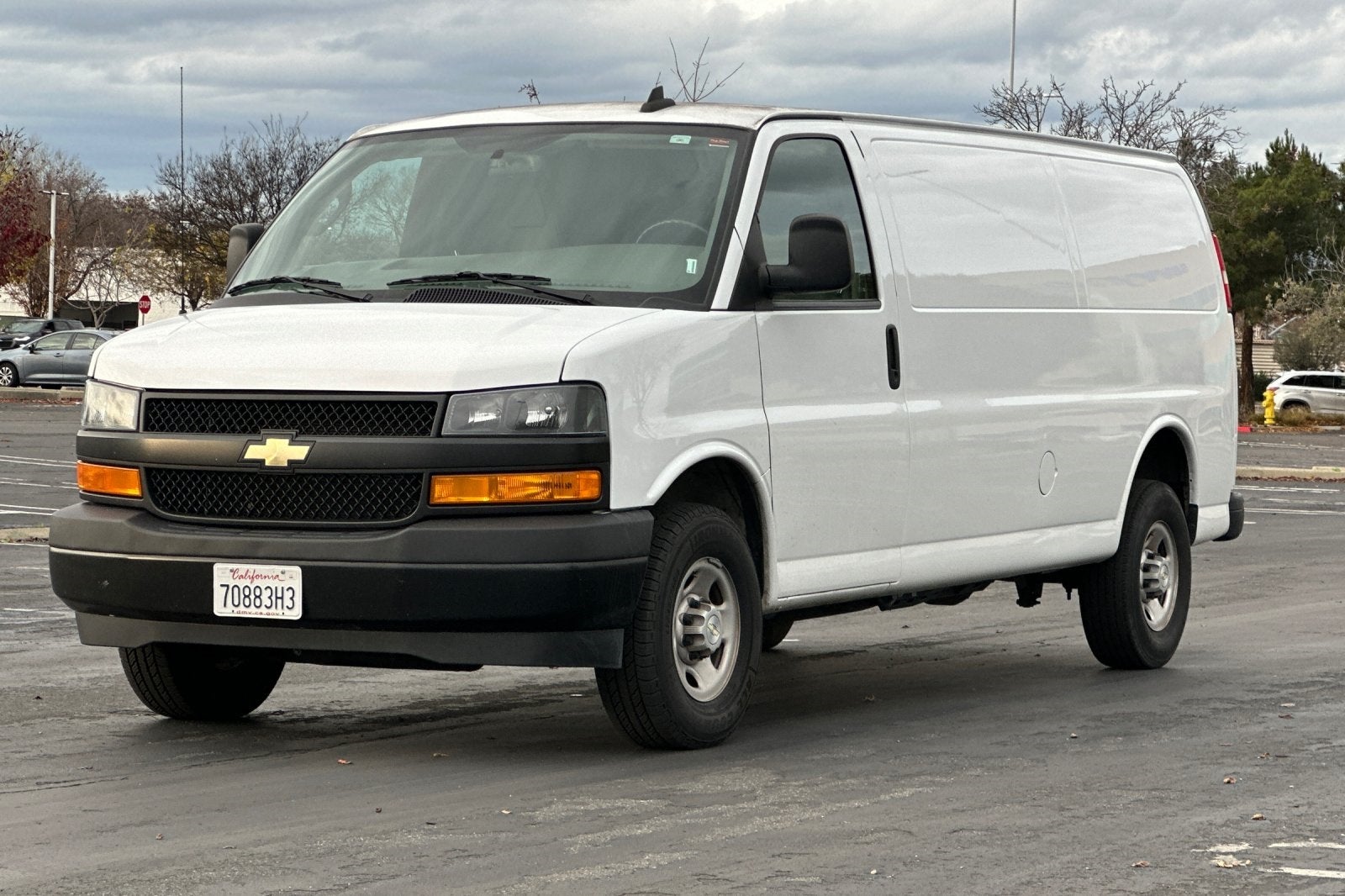 2023 Chevrolet Express 2500 Work Van Cargo