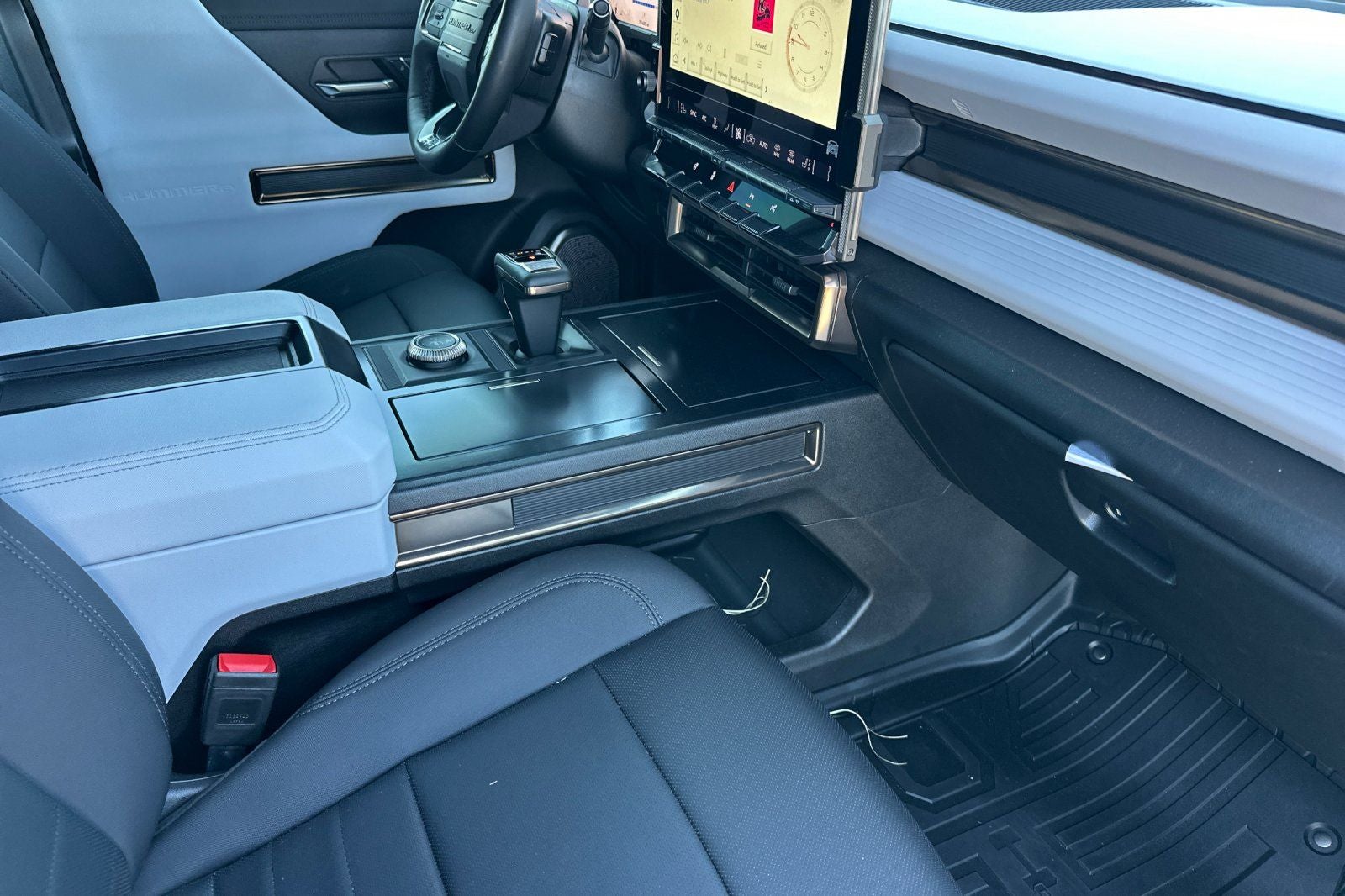2024 GMC Hummer EV SUV 2X