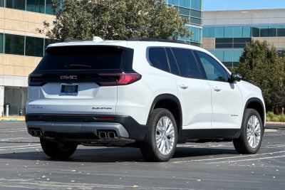 2026 GMC Acadia Elevation