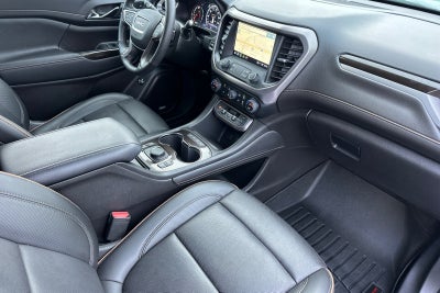 2022 GMC Acadia AT4