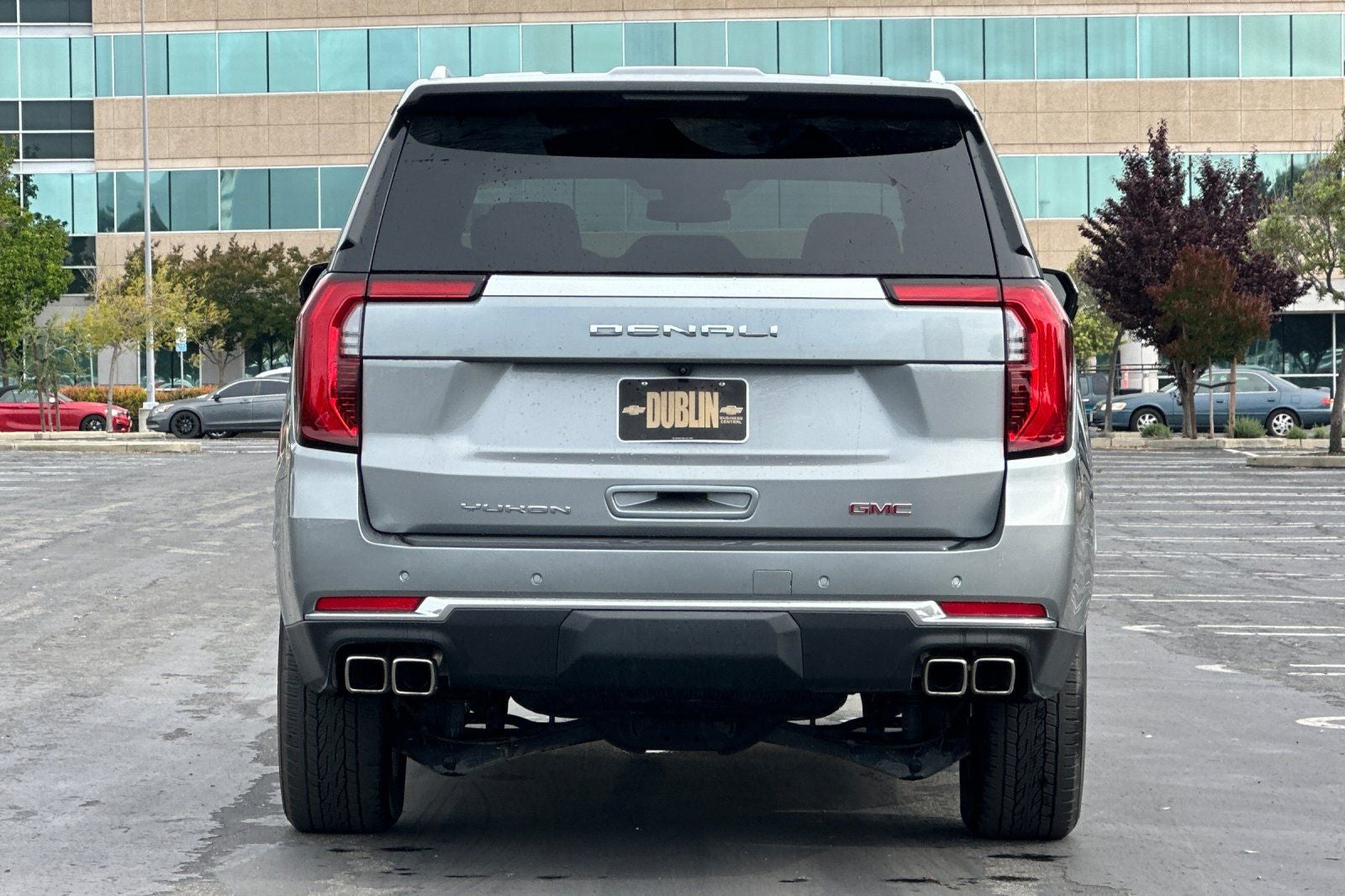 2025 GMC Yukon Denali