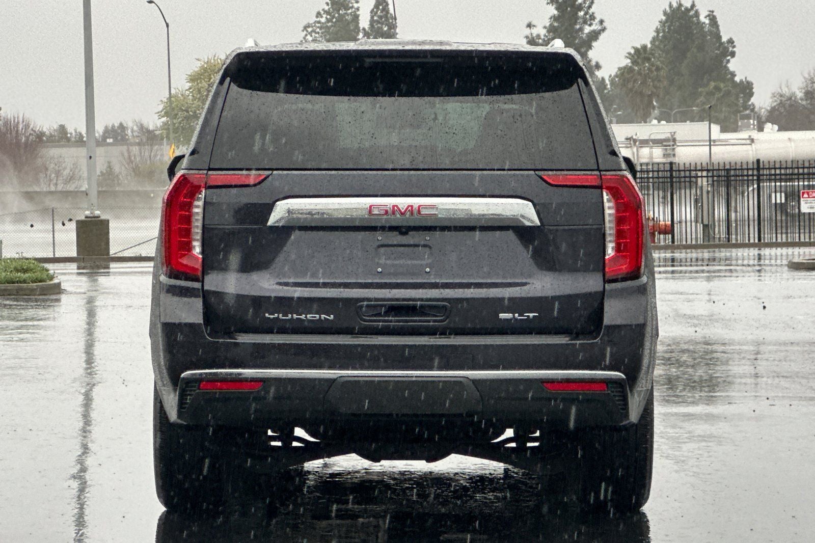 2024 GMC Yukon XL SLT