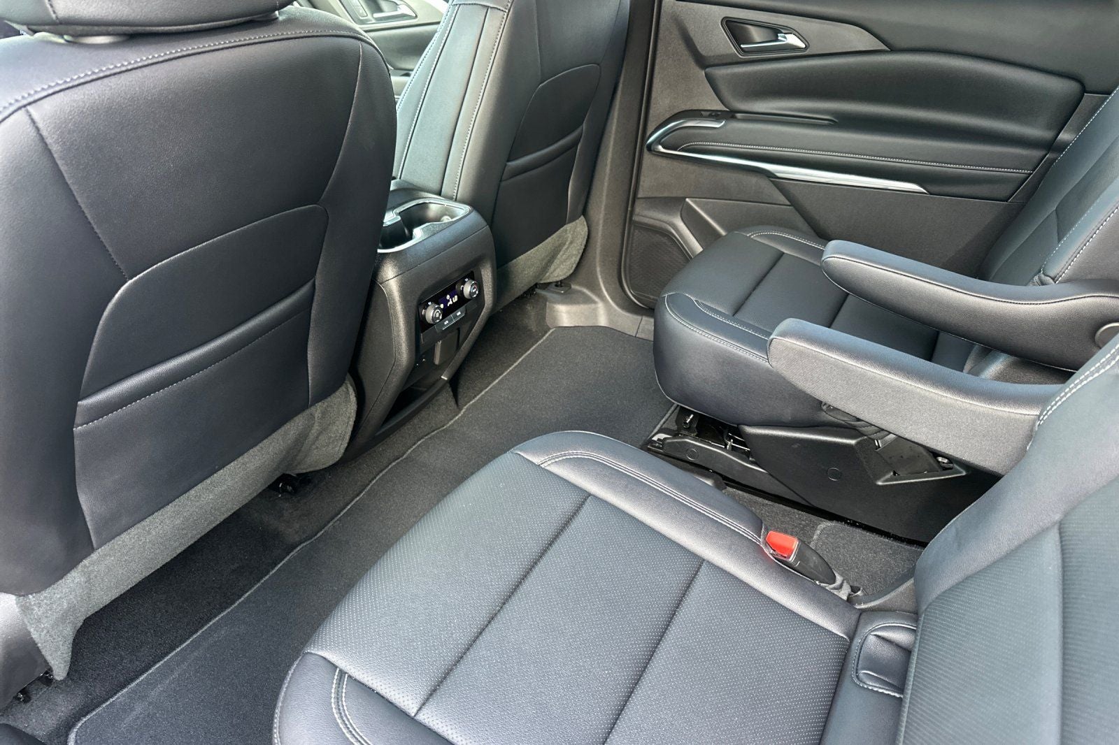 2026 Chevrolet Traverse LT 2LT