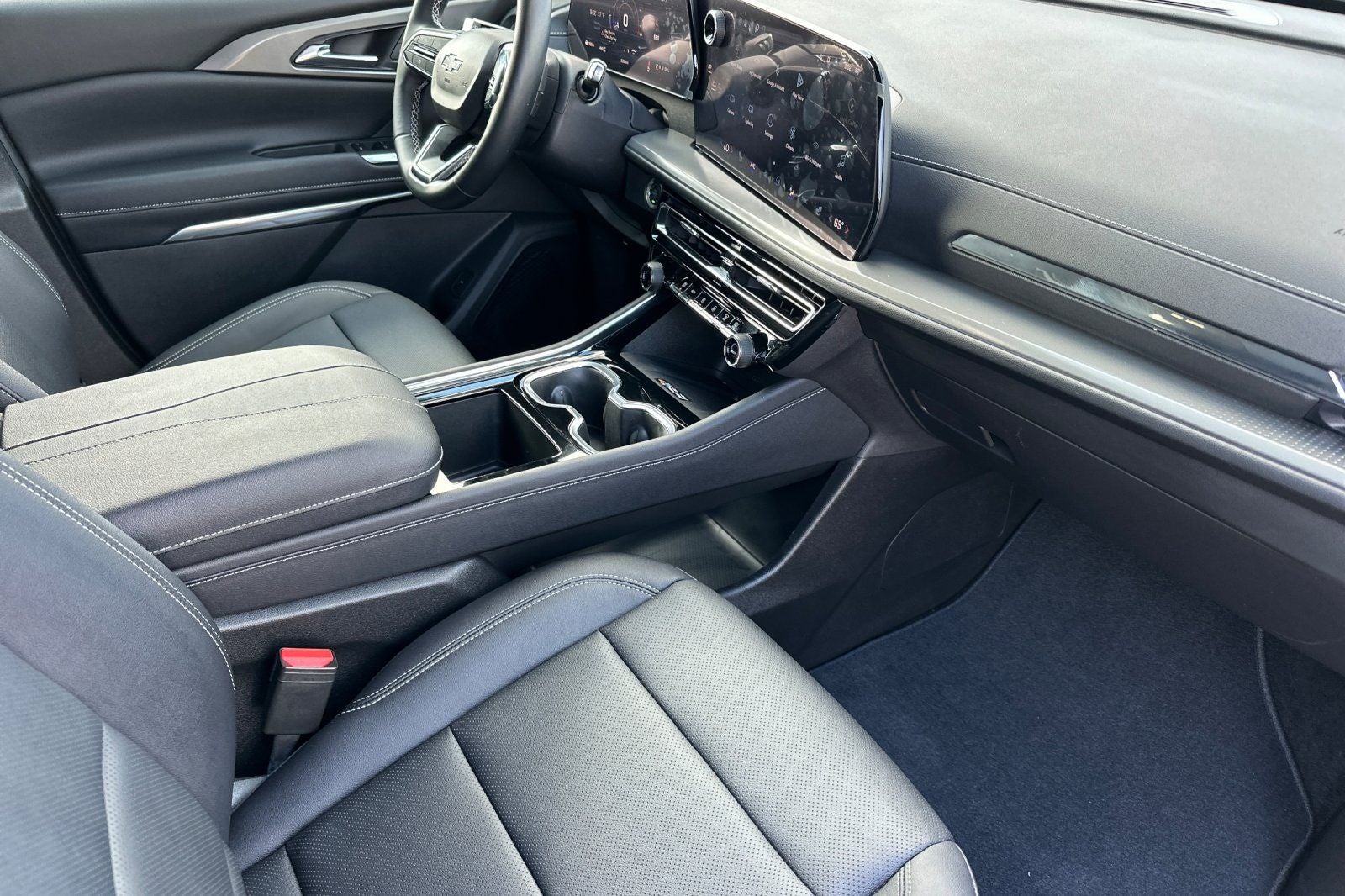 2026 Chevrolet Traverse LT 2LT