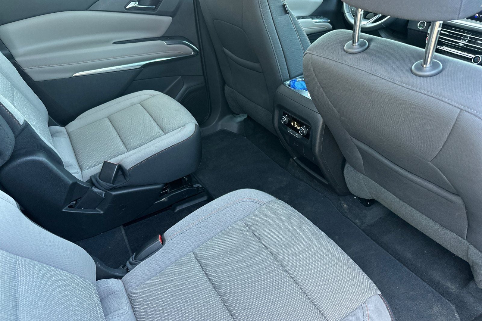 2025 Chevrolet Traverse LT 2LT