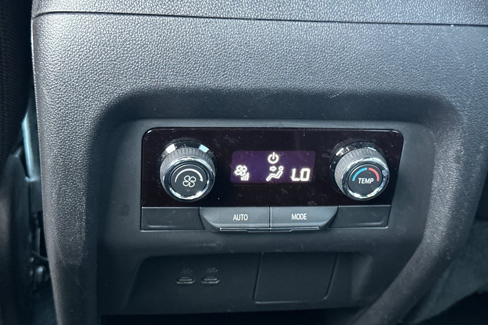 2025 Chevrolet Traverse LT 2LT