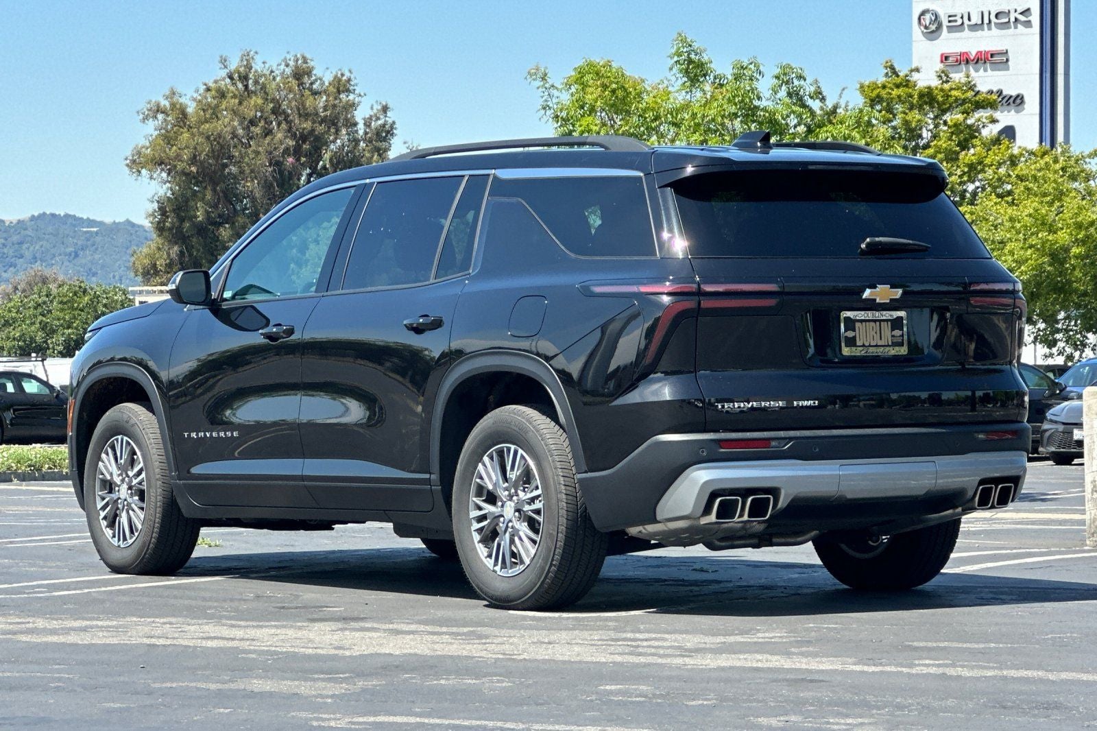 2025 Chevrolet Traverse LT 2LT