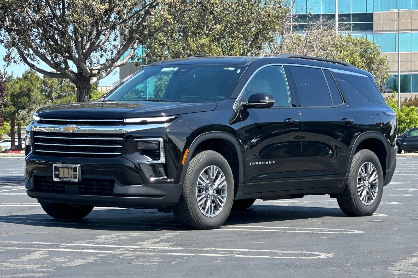 2025 Chevrolet Traverse LT 2LT