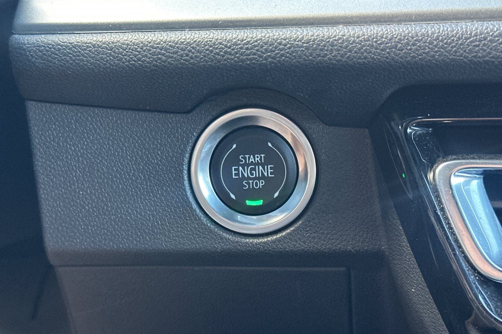 2025 Chevrolet Traverse LT 2LT