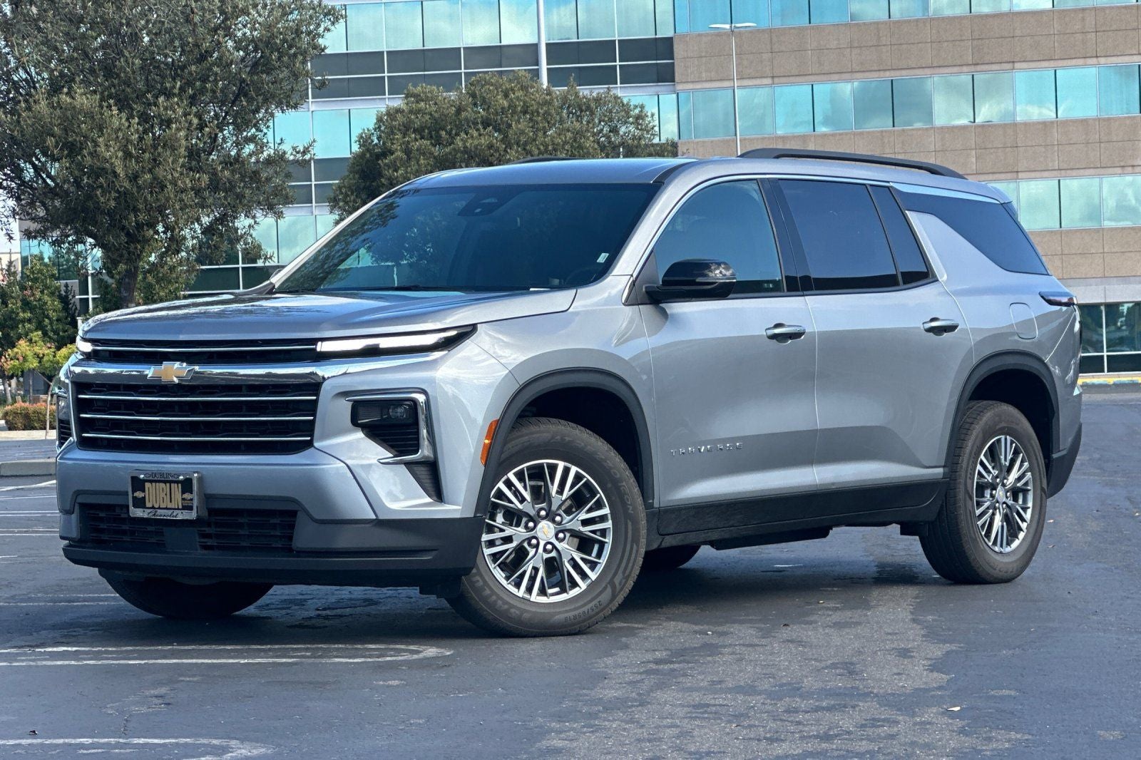 2025 Chevrolet Traverse LT 2LT