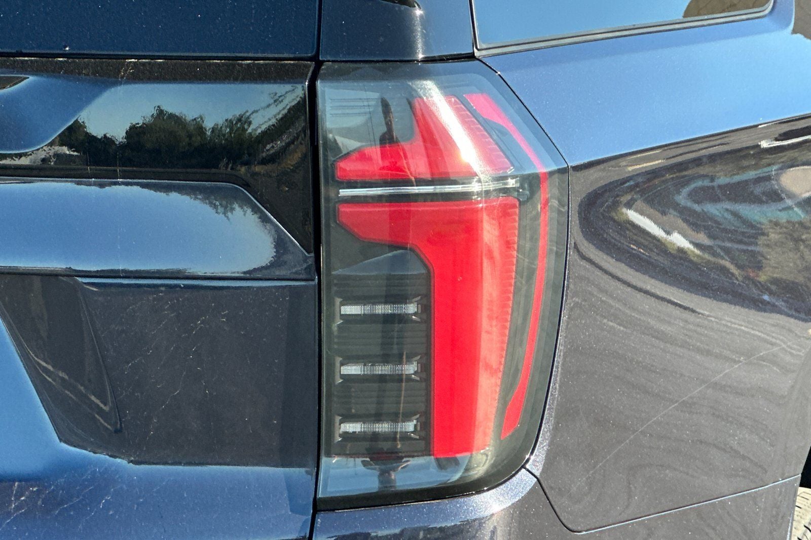 2025 Chevrolet Suburban LT