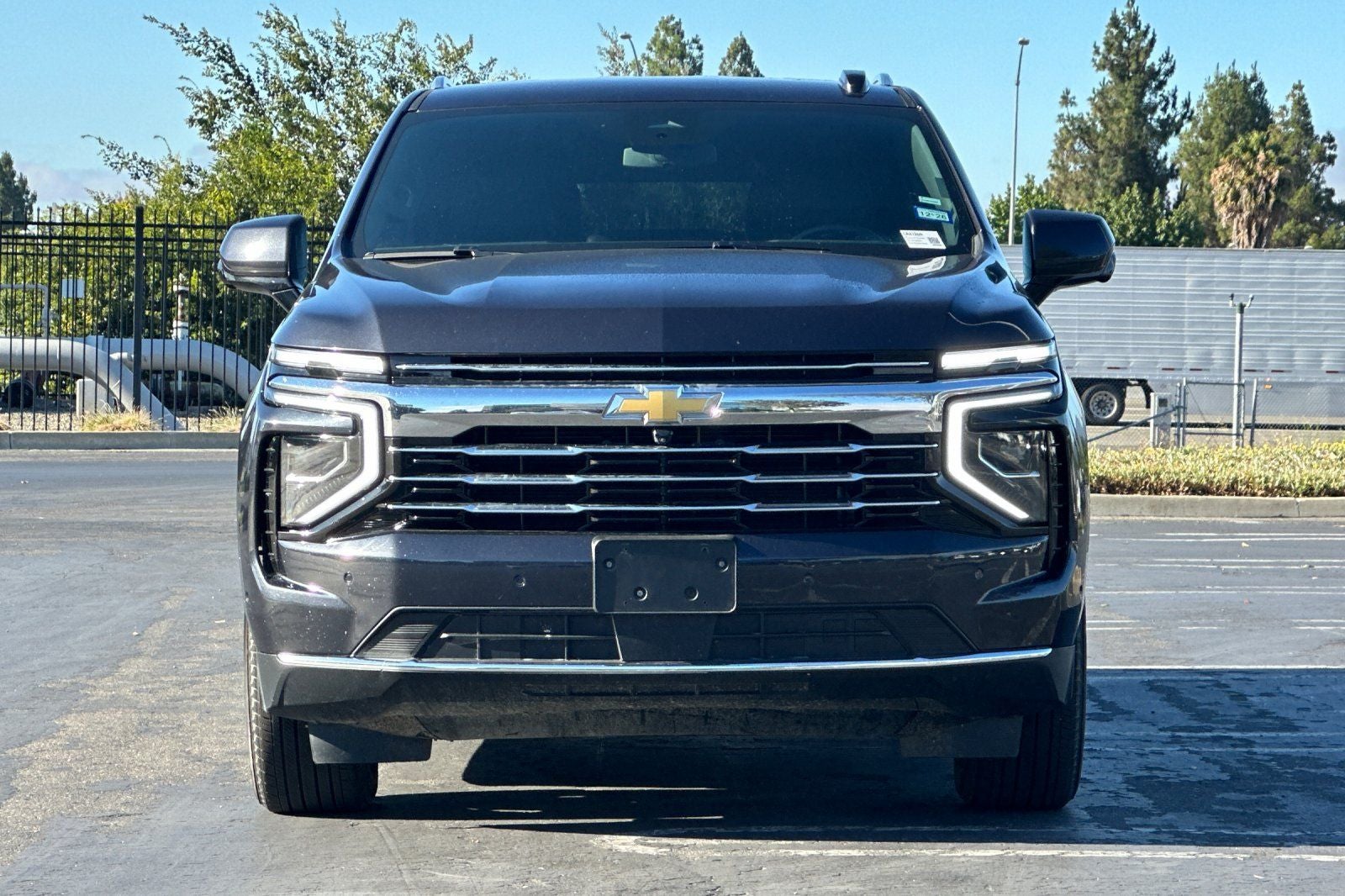 2025 Chevrolet Suburban LT