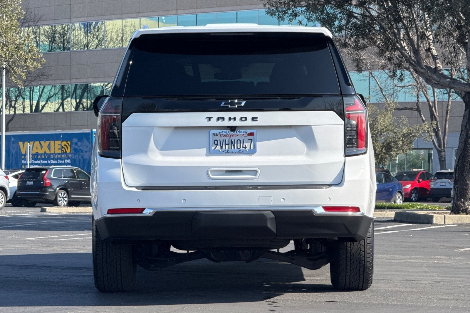 2025 Chevrolet Tahoe LS