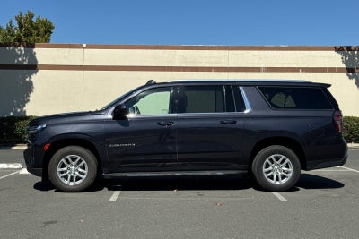 2024 Chevrolet Suburban LT