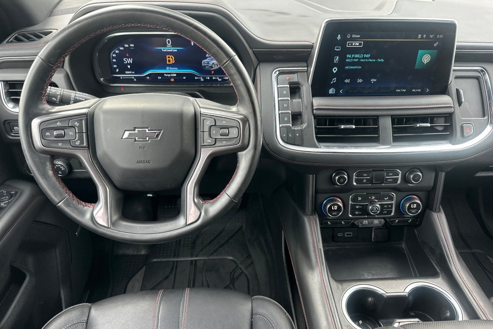 2024 Chevrolet Suburban RST