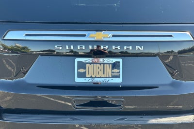 2023 Chevrolet Suburban High Country