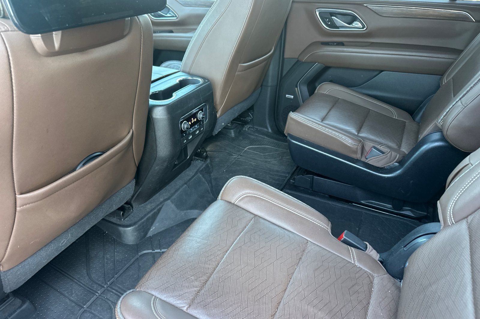 2021 Chevrolet Suburban High Country
