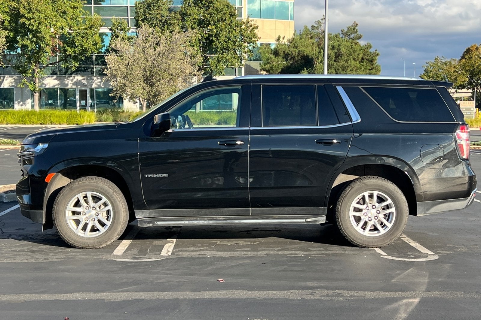 2024 Chevrolet Tahoe LT